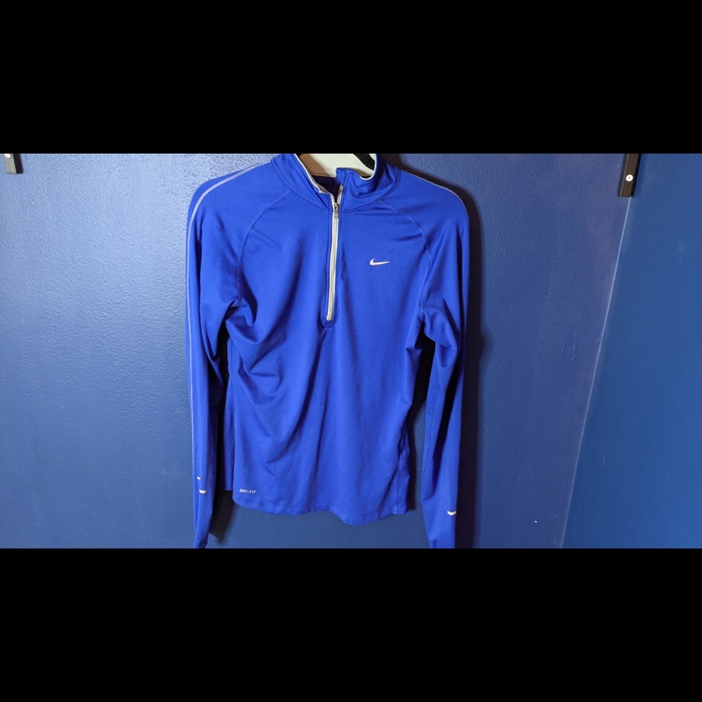Women’s Nike Dri-Fit Quarter-zip